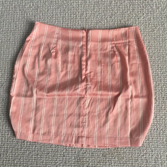 Forever 21 Pencil skirt - Picture 3 of 3